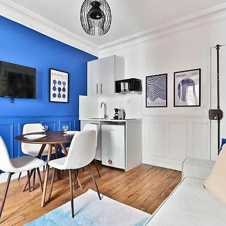 Paisible Centre De - Bleu - Ii
